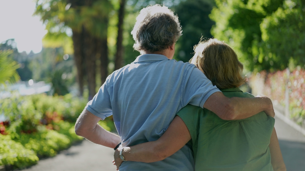 Understanding Aging and Falls How Hearing Loss Impacts Balance and Safety